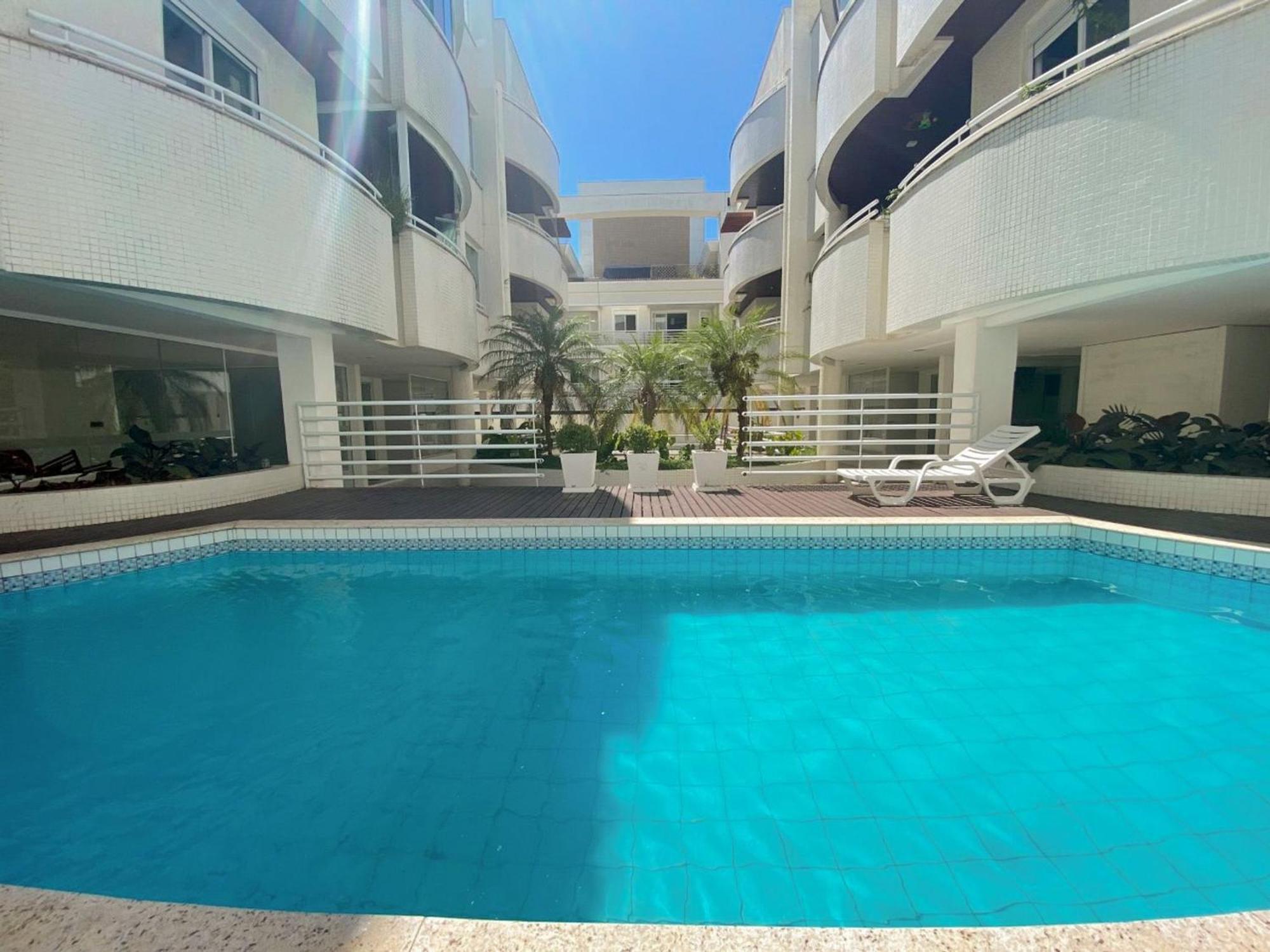 Dolce Jurere Internacional Apartamento